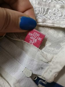Women White Lace Embroidery Cotton Kurta