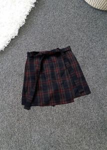 ONLY Women Navy Blue Checked Mini Skorts