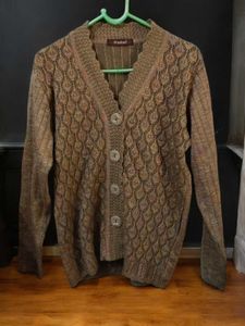 Vintage 70s Thick Cable knit Cardigan sweater
