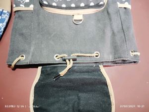 2 Bags