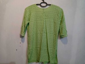 Green Embroidered Kurta