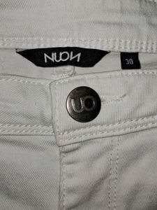 WHITE SKINNY JEANS