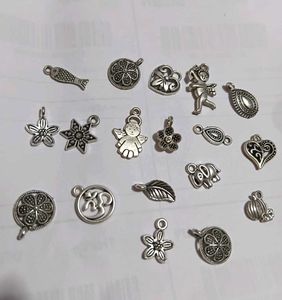 Silver Charms✨️☺️