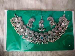 Jewellery Set With Maangtika