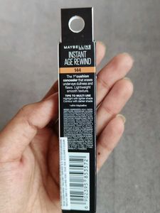 Maybelline New York Instant Age Rewind Eraser