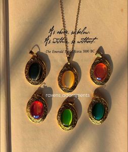 Vintage Golden Locket✨