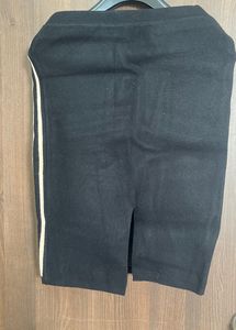 Formal Wollen Skirt