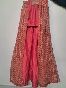 Ethnic Wear CropTop ,skirt With Shrug