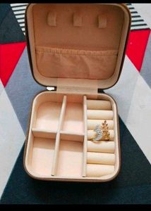 Jewellery Box With Ring 💍