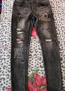 Graphic Print Jeans And Tshirt 👕