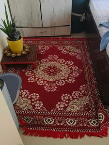 Red Floral Rug