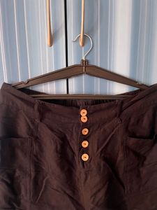 Ginger High Waist Buttoned Shorts-34