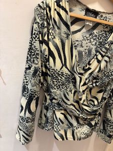 Beautiful Over Size Wrap Top