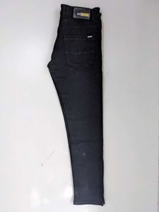 Men&#39;s Black Slim Fit Jeans (32)