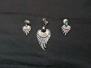 AD Pendent Set