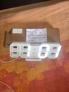 New Clock Full Packed Not Used