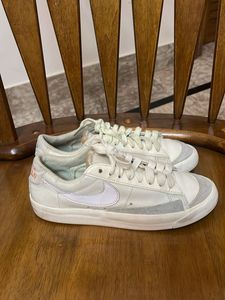 Sneakers For Girls