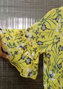 💚💚Girls Top💚💚