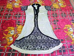 Stylish Black &amp; White Dress