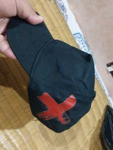 Dyavol X Cap Worn &amp; Owned By Shahrukh Khan