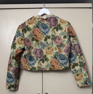 Brand New Crop Blazer