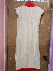 Unique Beige &amp; Red Kurta