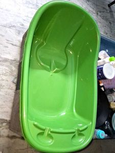 PRICE DROP!! Green Baby Bathtub