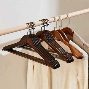 Wooden Clothes Hangers (Set of 5)