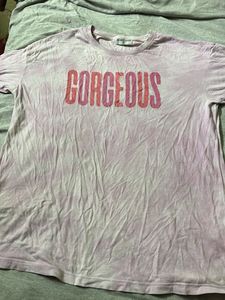 Trendy Light Purple ‘Gorgeous’ Printed T-Shirt – S