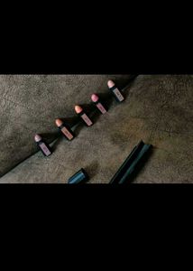 Lip Essential Combo