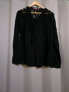 4 Tops And 1 Dress