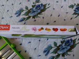 Adjustable Steel Slicer With Safety Holder