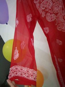 Beautiful Lucknavi Chickenkari Kurti