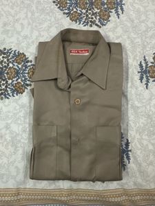 Men&#39;s Casual Shirt