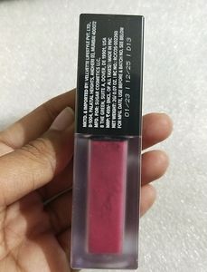 Air Kiss Powder Lipstick (02 Candyfloss)