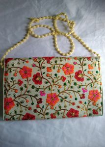 Embroidered Ethnic Clutch