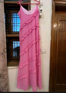 Pink Long Dress🌸
