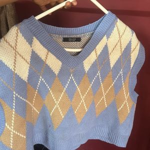 KOREAN CROP TOP
