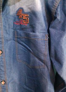 Girls Shirt In Blue Color