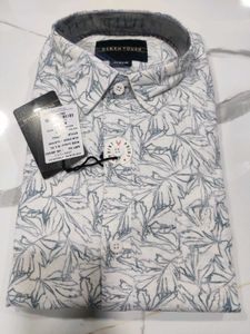 🤍Ocean Touch Floral Shirt🌱