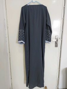 New Saudi Abaya