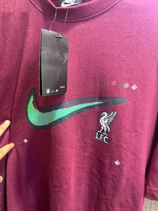 NIKE OVERSIZE TEE