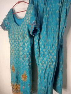 Suit Salwar