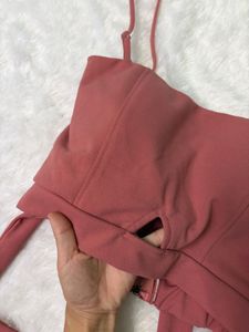 Chic Pink Tie-Up Crop Top🎀