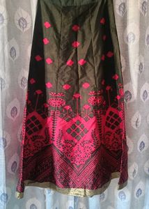 A Long Ethnic Skirt Prefect For Wedding Season ✨