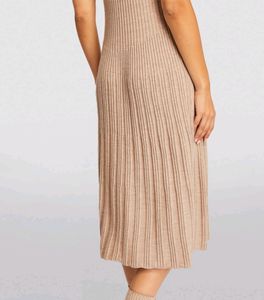 🆕 Pinteresty High Waist Ribbed Skirt ❄️