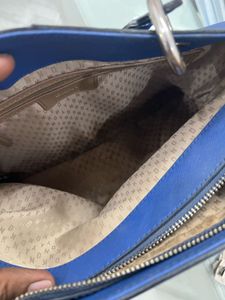 Women’s DKNY BAG LIKE NEW