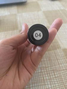 Huda matte Highlighter