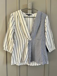 Unique Colorblock Top By Vero Moda