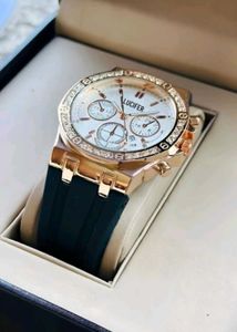 🕺 Lucifer Quartz Watch – Style ka Devil Look! 🔥